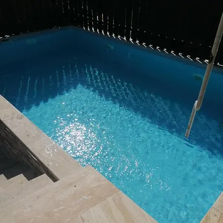 Villa Vila Pop's *